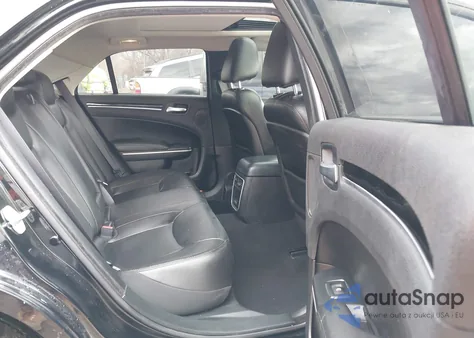 2023 Chrysler 300 Touring L из США, поврежденный, VIN 2C3CCADG0PH556191